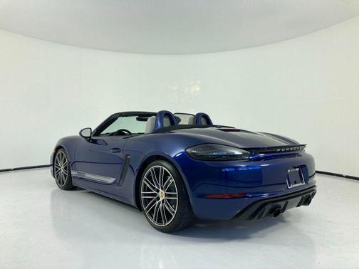 2023 Porsche 718 Boxster GTS 4.0