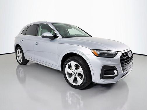Florett Silver Metallic 2021 Audi Q5 45 Prestige