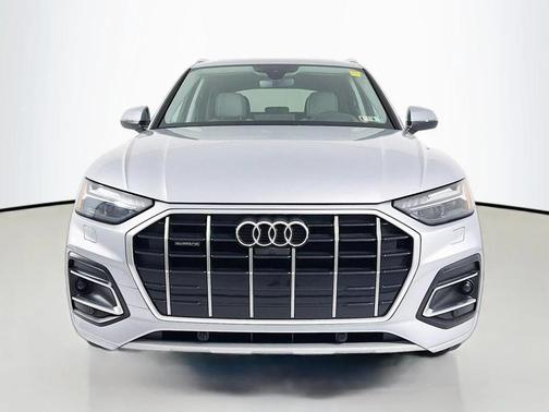 Florett Silver Metallic 2021 Audi Q5 45 Prestige