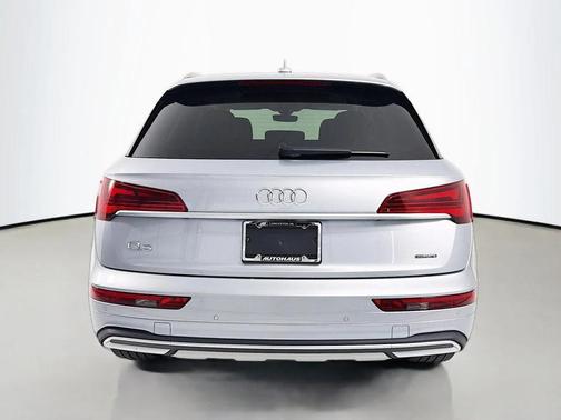 Florett Silver Metallic 2021 Audi Q5 45 Prestige