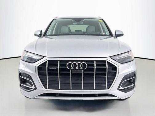 Florett Silver Metallic 2021 Audi Q5 45 Prestige