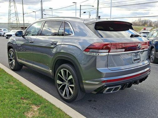 2024 Volkswagen Atlas Cross Sport 2.0T SEL Premium