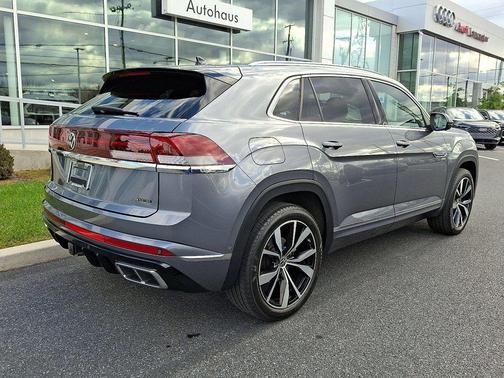 2024 Volkswagen Atlas Cross Sport 2.0T SEL Premium
