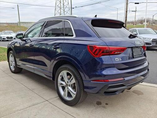 2024 Audi Q3 Premium 45 TFSI S line quattro Tiptronic