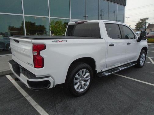 2020 Chevrolet Silverado 1500 Custom