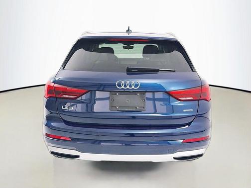 2020 Audi Q3 45 Premium