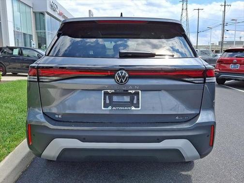 2025 Volkswagen Tiguan 2.0T SE 4MOTION