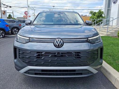 2025 Volkswagen Tiguan 2.0T SE 4MOTION