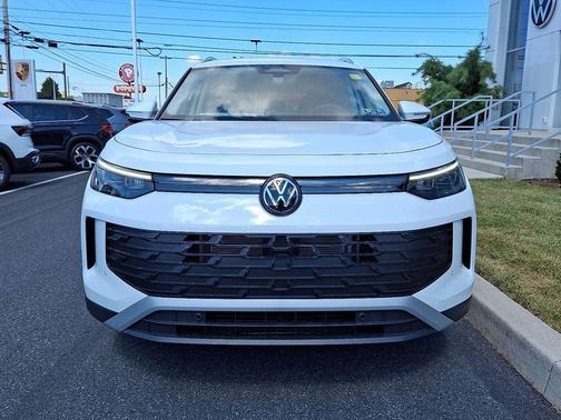 2025 Volkswagen Tiguan 2.0T SE 4MOTION