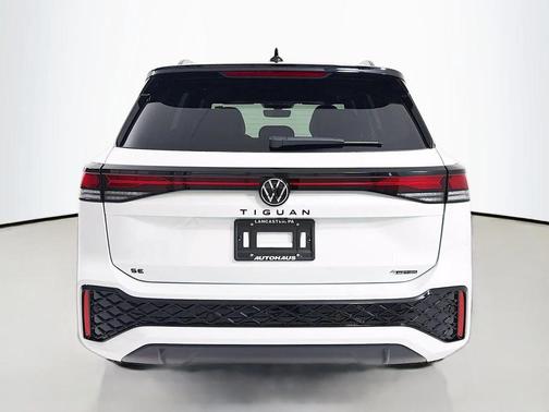 2026 Volkswagen Tiguan 2.0T SE R-Line Black 4MOTION