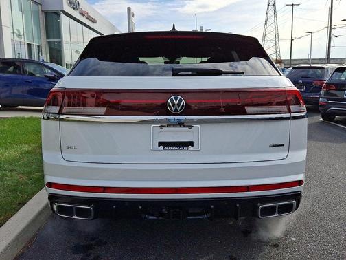 2026 Volkswagen Atlas Cross Sport 2.0T SEL Premium