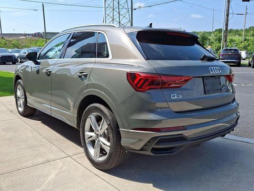 2024 Audi Q3 45 S line Premium Plus