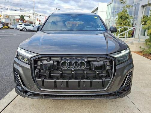 2026 Audi Q7 55 Premium