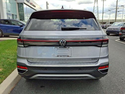 2025 Volkswagen Taos 1.5T SEL