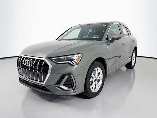 2023 Audi Q3 45 S line Premium Plus