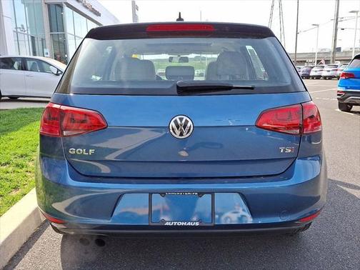 2016 Volkswagen Golf TSI S 4-Door