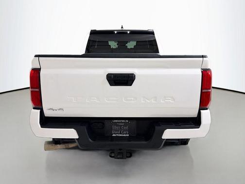 Ice Cap 2025 Toyota Tacoma SR5