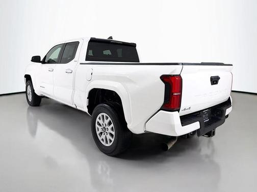 Ice Cap 2025 Toyota Tacoma SR5