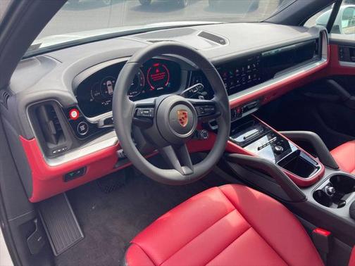 2024 Porsche Cayenne Base