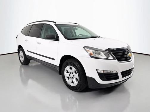 2017 Chevrolet Traverse LS