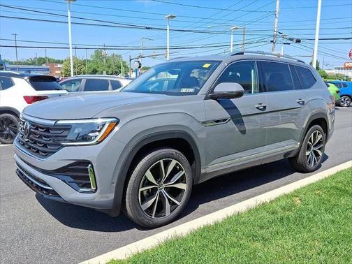 2025 Volkswagen Atlas 2.0T SEL Premium R-Line 4MOTION