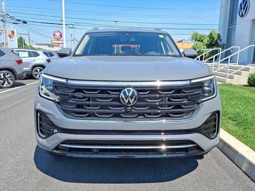 2025 Volkswagen Atlas 2.0T SEL Premium R-Line 4MOTION