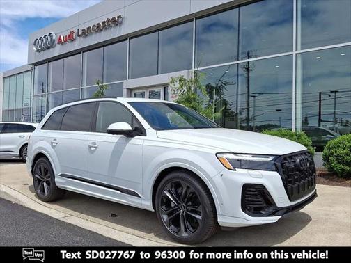 2025 Audi Q7 55 Premium Plus