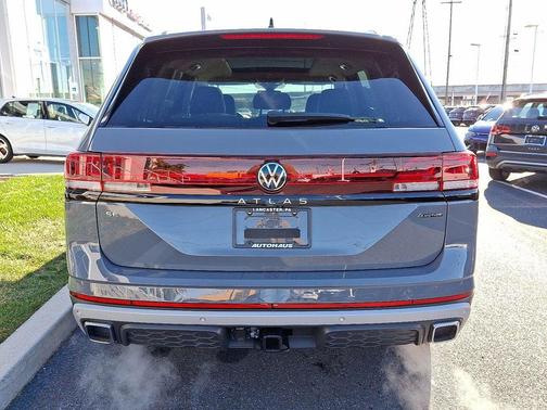 2026 Volkswagen Atlas Peak Edition