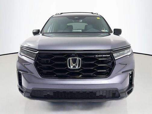 Modern Steel Metallic 2025 Honda Pilot Black Edition