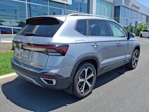 2025 Volkswagen Taos 1.5T SEL