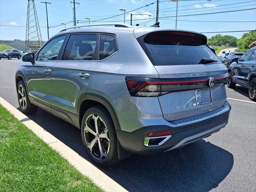 2025 Volkswagen Taos 1.5T SEL