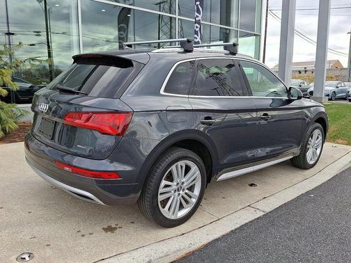 2020 Audi Q5 45 Premium Plus