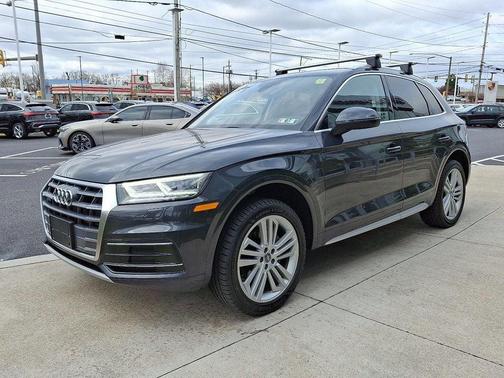 2020 Audi Q5 45 Premium Plus