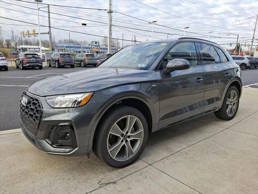 2025 Audi Q5 45 S line Premium