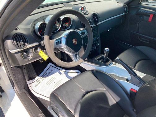 2012 Porsche Cayman R