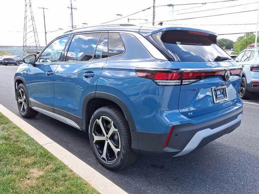 2025 Volkswagen Tiguan 2.0T SE 4MOTION