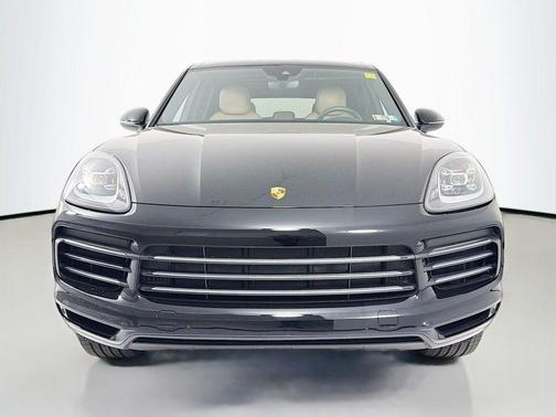 Black 2019 Porsche Cayenne Cayenne