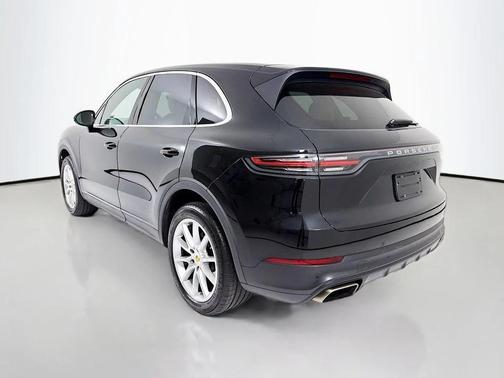 Black 2019 Porsche Cayenne Cayenne