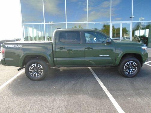 2021 Toyota Tacoma TRD Sport