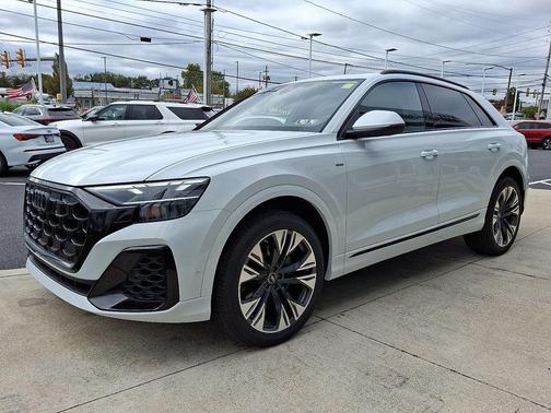 2026 Audi Q8 55 Premium Plus