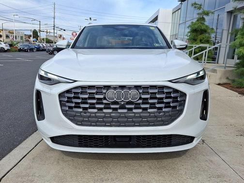 2025 Audi Q5 Premium