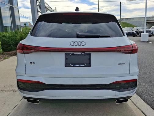 2025 Audi Q5 Premium