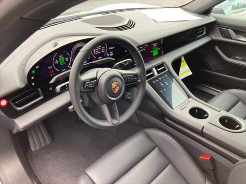 2025 Porsche Taycan RWD
