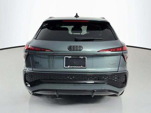 Sage Green Metallic 2026 Audi Q3 TFSI quattro S tronic
