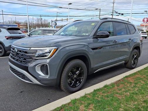 2025 Volkswagen Atlas 2.0T Peak Edition