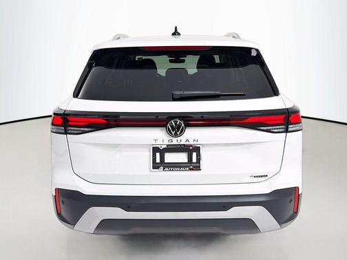 Not Specified 2026 Volkswagen Tiguan 2.0T S 4MOTION