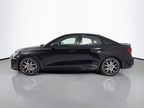 Mythos Black Metallic 2026 Audi RS 3 TFSI quattro S tronic