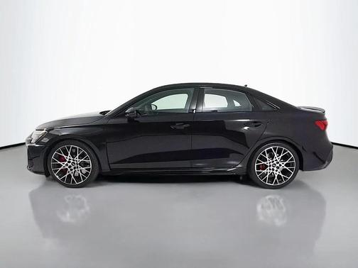 Mythos Black Metallic 2026 Audi RS 3 TFSI quattro S tronic
