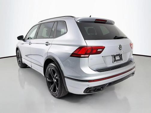 2024 Volkswagen Tiguan 2.0T SE R-Line Black 4MOTION