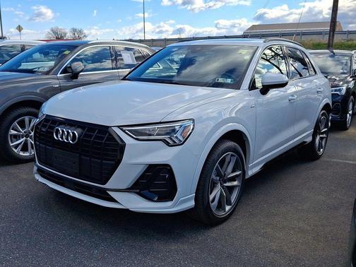 2021 Audi Q3 45 S line Premium Plus